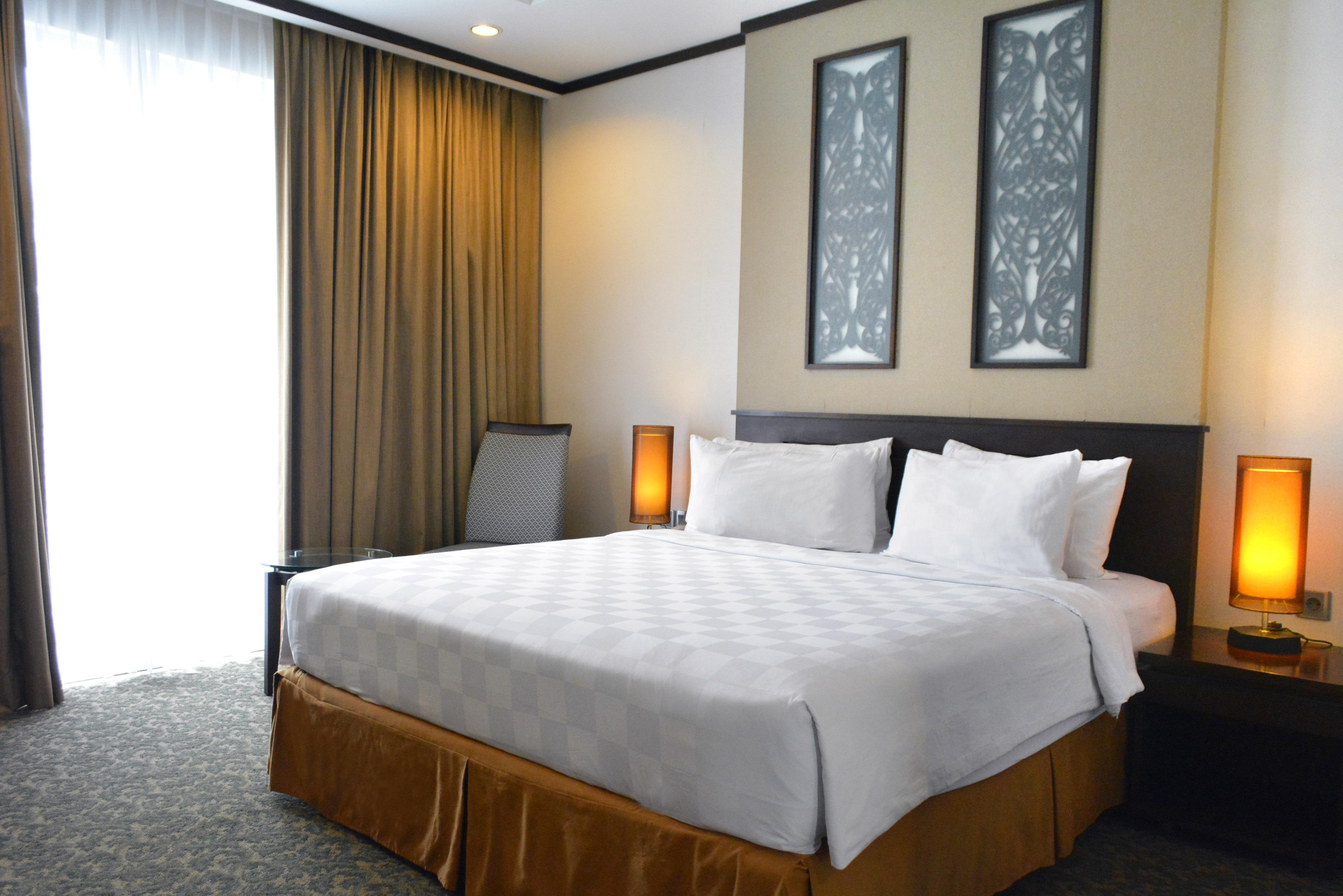 Swiss-Belhotel Danum Palangkaraya Exteriör bild