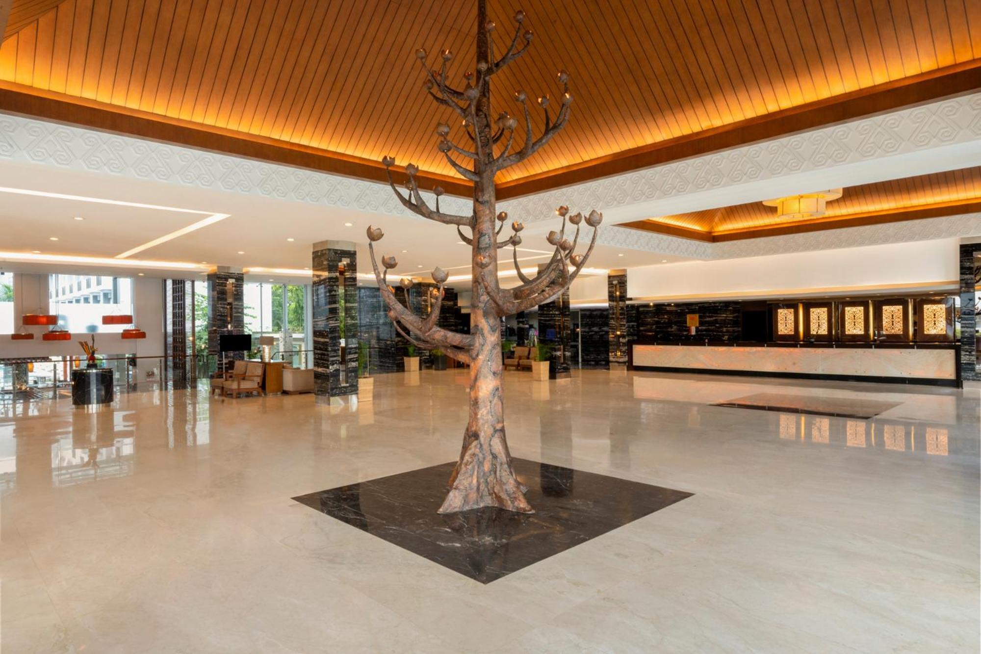 Swiss-Belhotel Danum Palangkaraya Exteriör bild